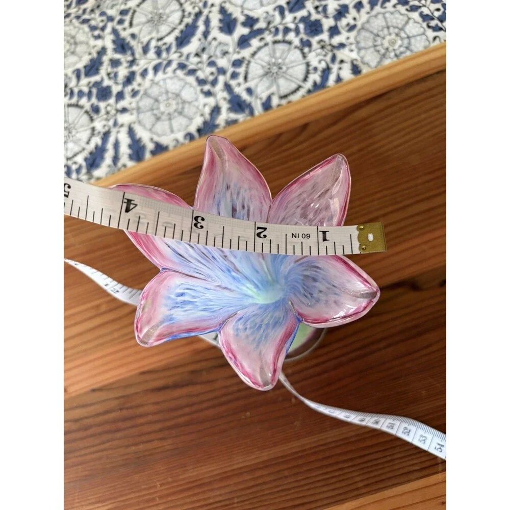 Unmarked Art Hand-blown Glass Bud Vase Swirl Pink Blue Green Glossy no chips